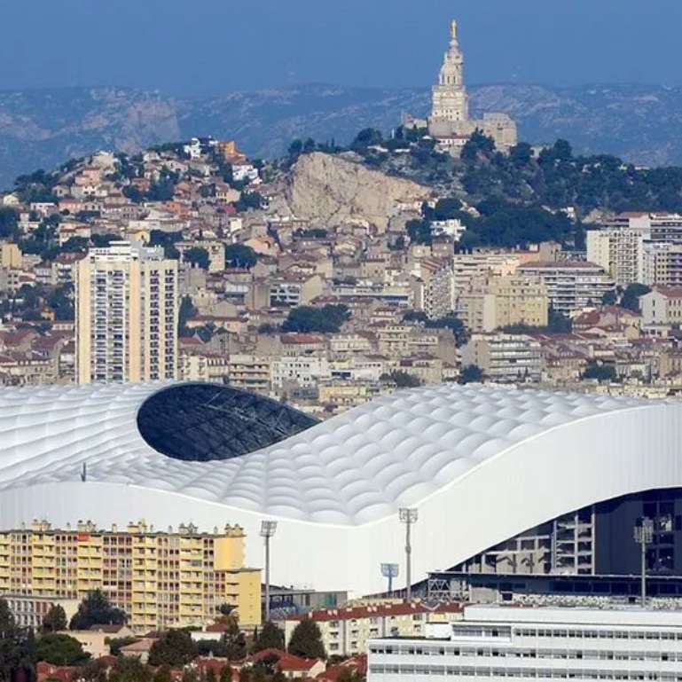 Stadium Tour